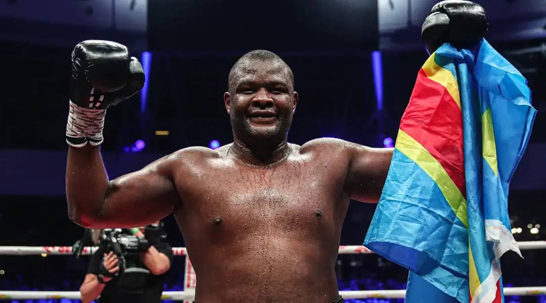 Boxe  : La RDC brille avec trois représentants dans le Top 20 des poids lourds