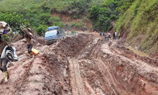 Nord-Kivu : l’état de la route Walikale–Itebero limite l’accès aux soins de santé